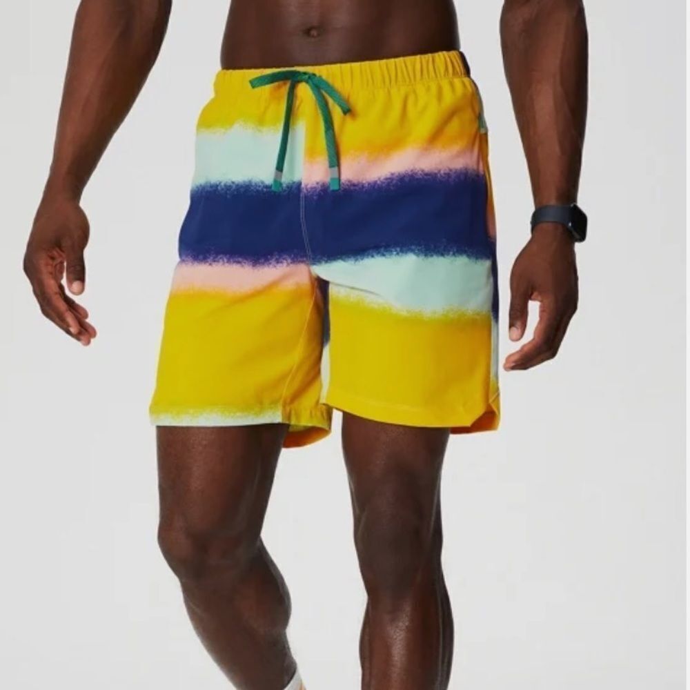 Fabletics Shorts, The 5” One Short Multi Spraydient XL NWT in packaging